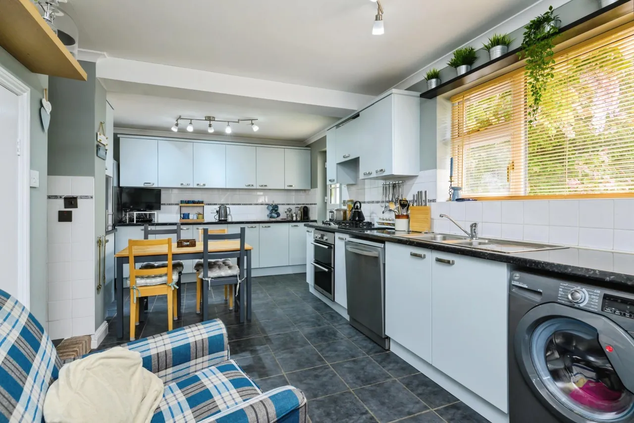 Williams Close, Peterborough, PE6, photo 8