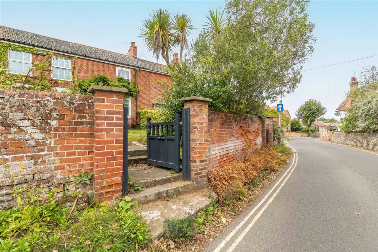 Back Street, Mundesley, Norwich, Norfolk, NR11, photo 4