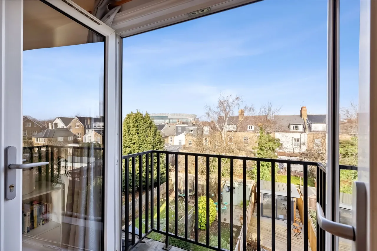 Heathfield South, Twickenham, TW2 7SR, photo 2