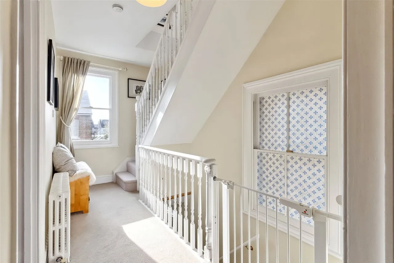 Heathfield South, Twickenham, TW2 7SR, photo 5