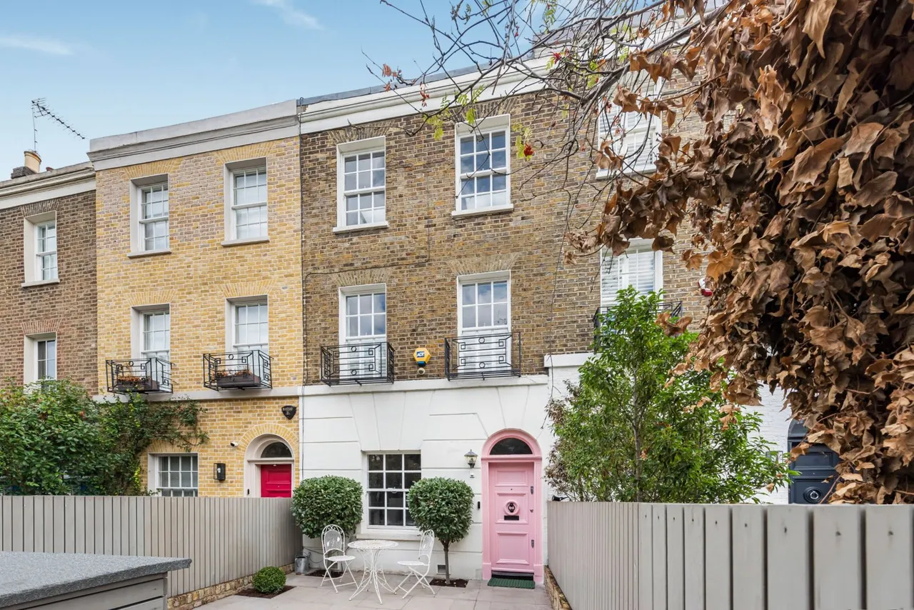 3 bed house for sale, St John's Wood Terrace, London, NW8