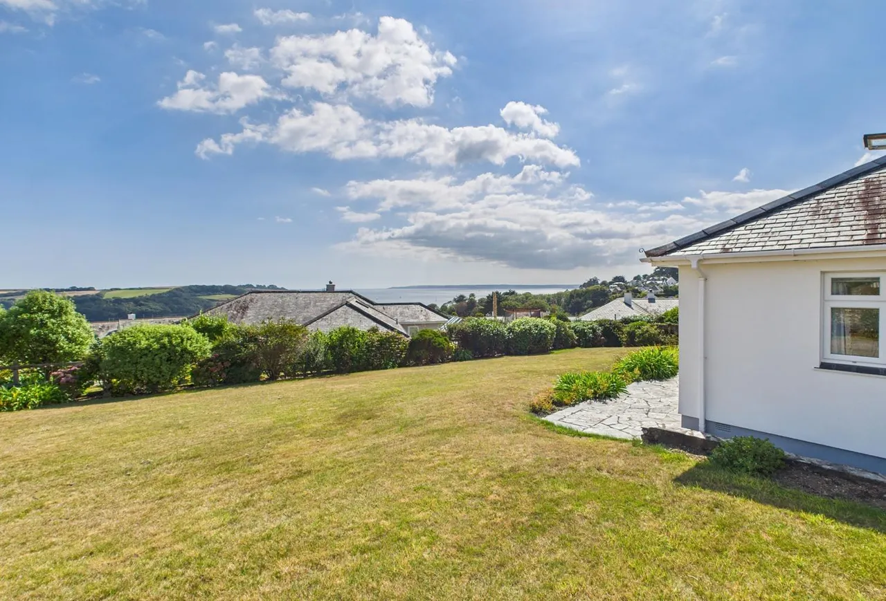 Waterloo Close, St. Mawes, TR2, photo 19