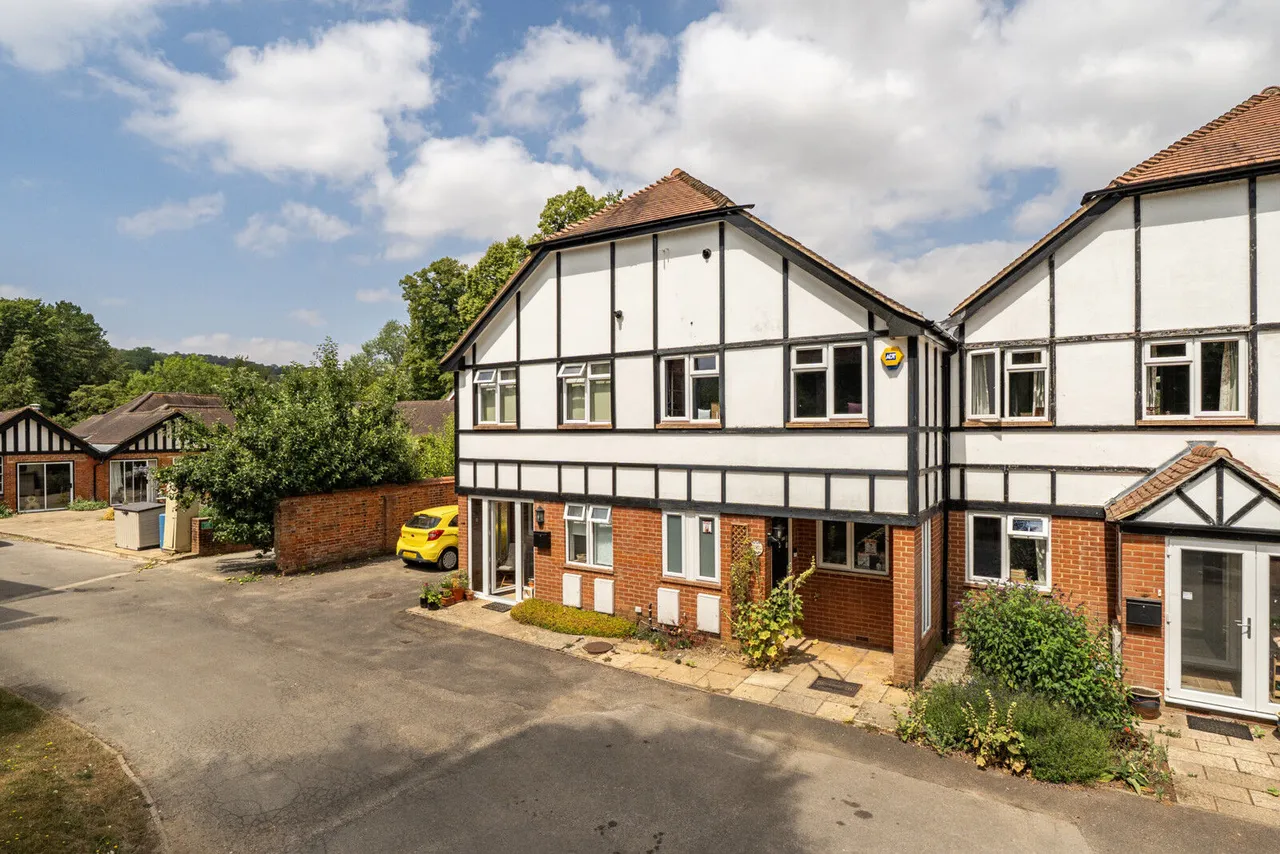 Grange Close, Goring, RG8, photo 3