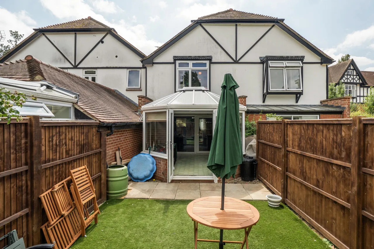 Grange Close, Goring, RG8, photo 11