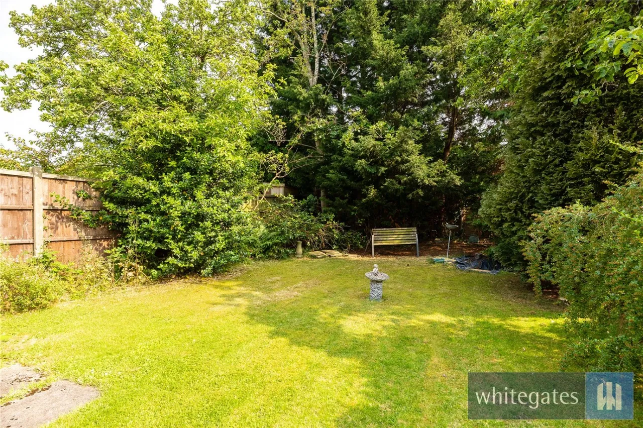 Kingsmead Drive, Liverpool, L25, photo 30