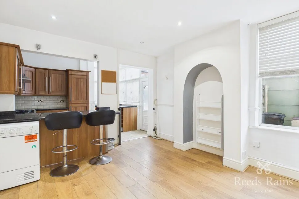 Woodville Grove, Stockport, Cheshire, SK5, photo 3