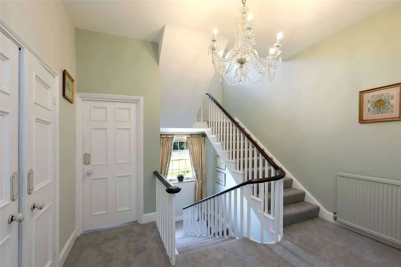 Thame Road, Tetsworth, Thame, Oxfordshire, OX9 7DE, photo 11