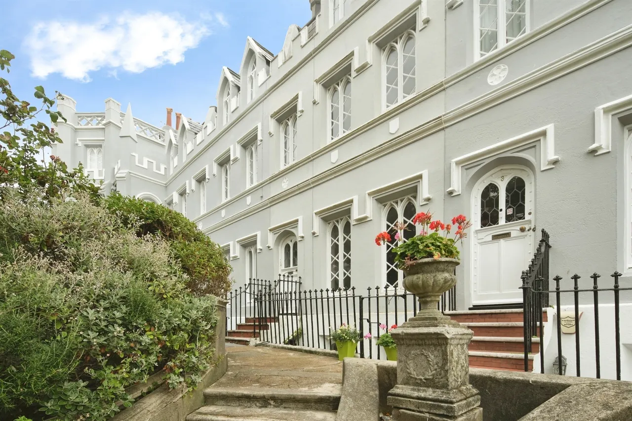 2 bed flat for sale — Wykeham Terrace, Brighton