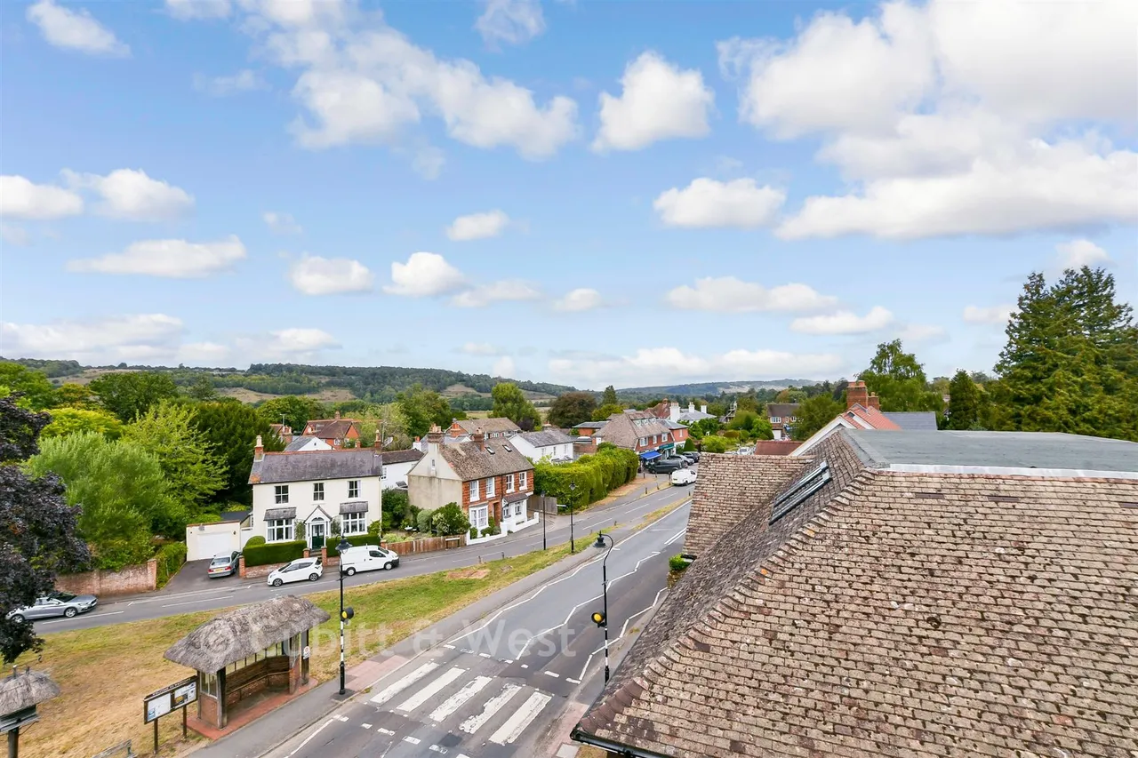 Guildford Road, Westcott, RH4, photo 16