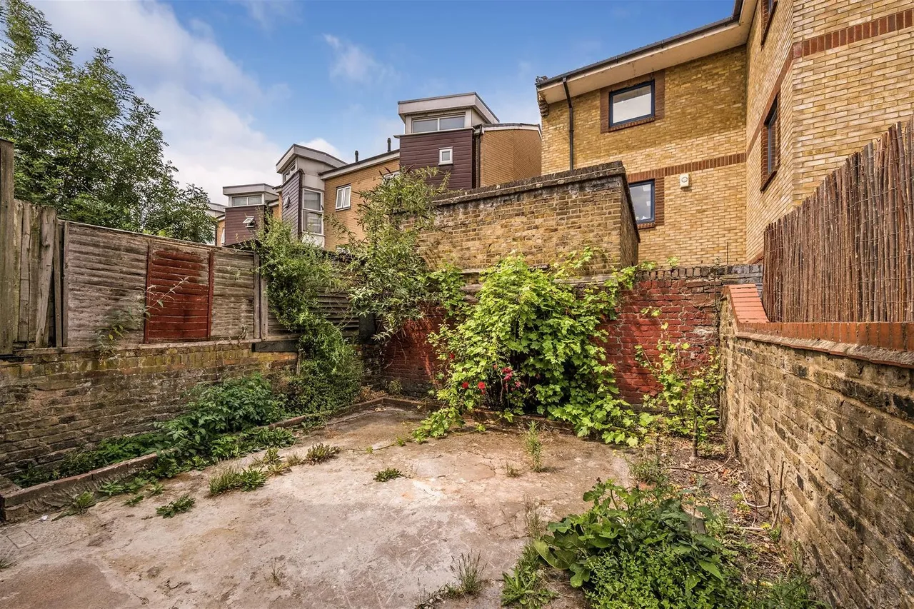 Kilburn Lane, London W10 4BQ, photo 20
