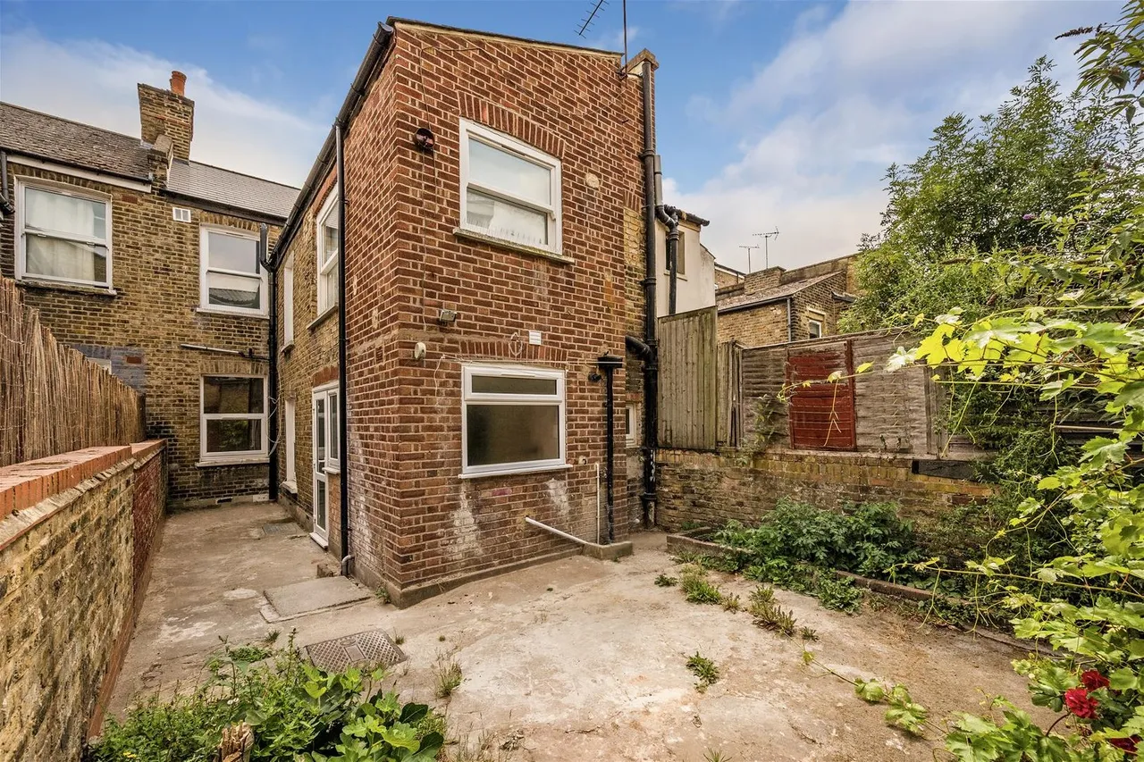 Kilburn Lane, London W10 4BQ, photo 18