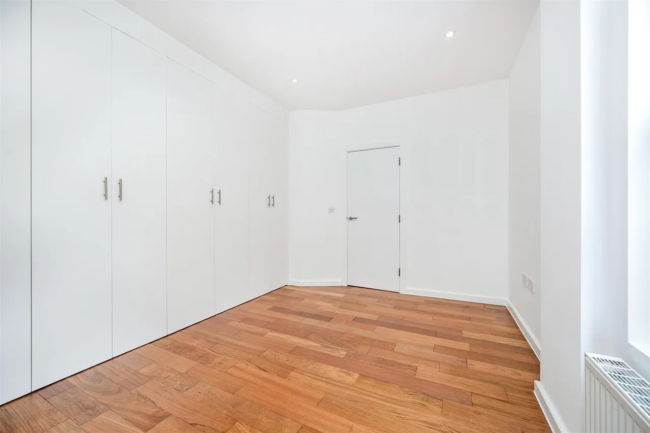 Kilburn Lane, London W10 4BQ, photo 14