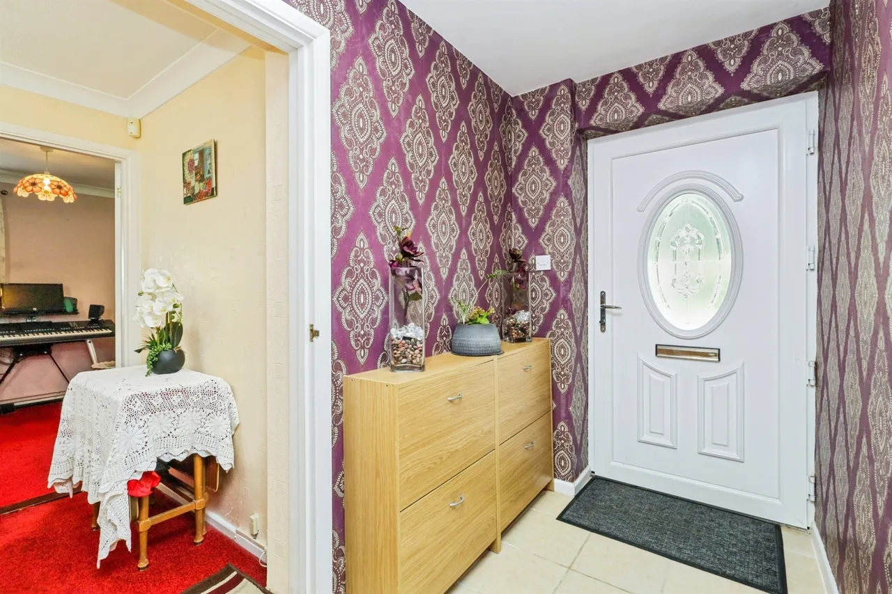 Willingdon Park Drive, Eastbourne, photo 12