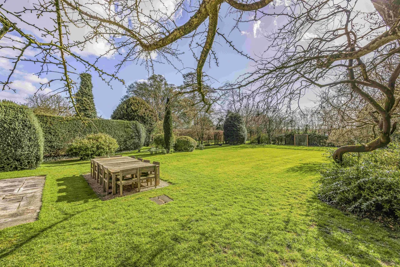 Denmead, Hampshire, photo 33