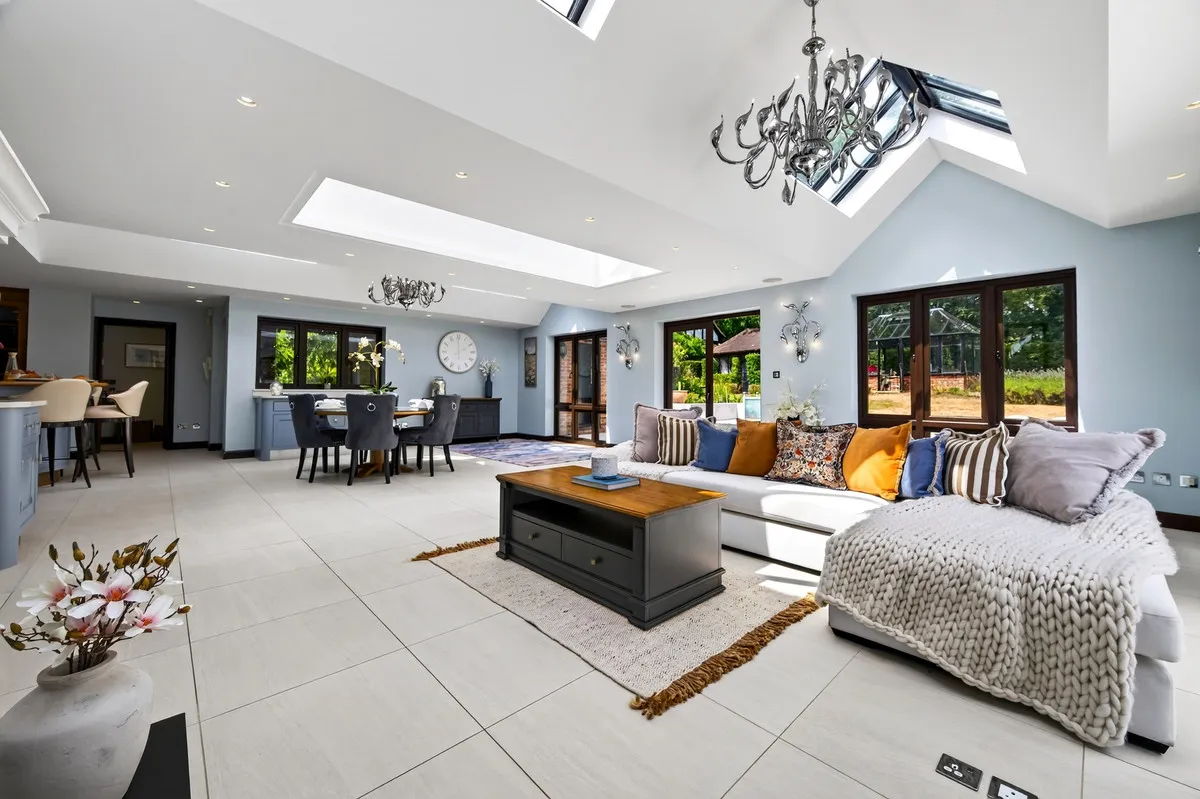 Winter Hill Road, Pinkneys Green, SL6, photo 14