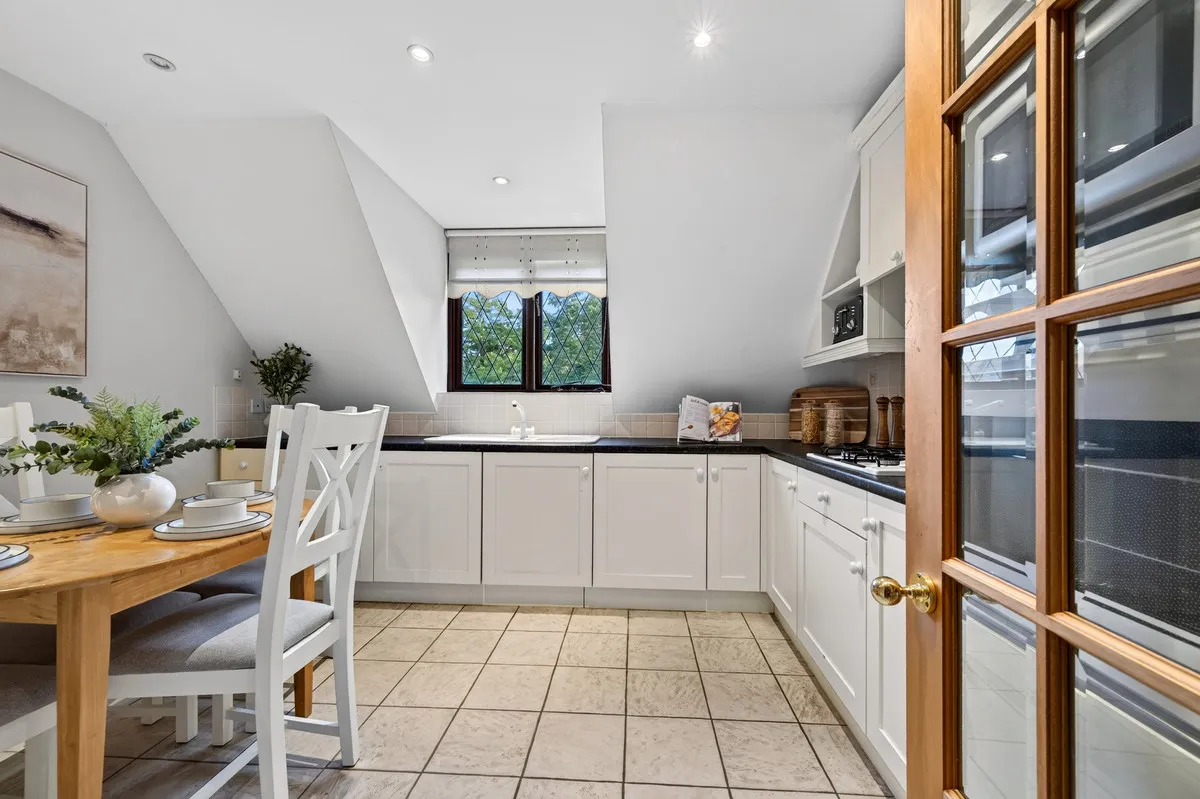 Winter Hill Road, Pinkneys Green, SL6, photo 41