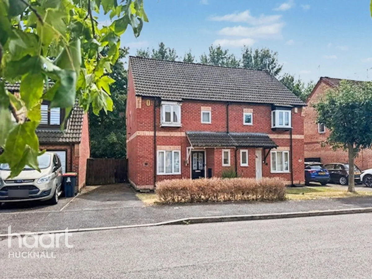 3 bed house for sale, Leen Valley Way, Nottingham, NG15