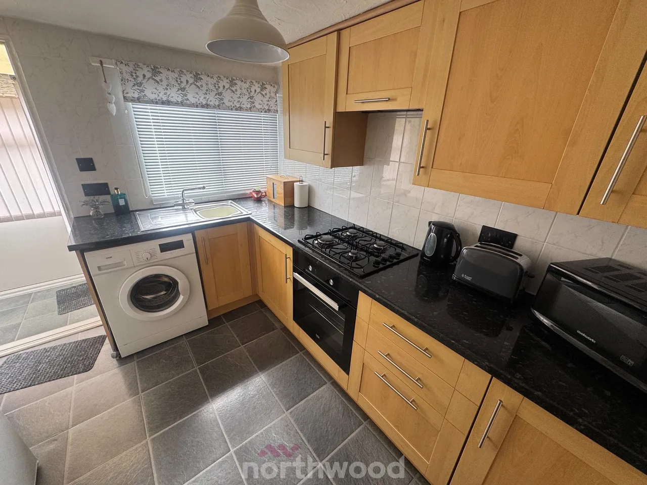 Palm Grove Court, Thorne, DN8, photo 4
