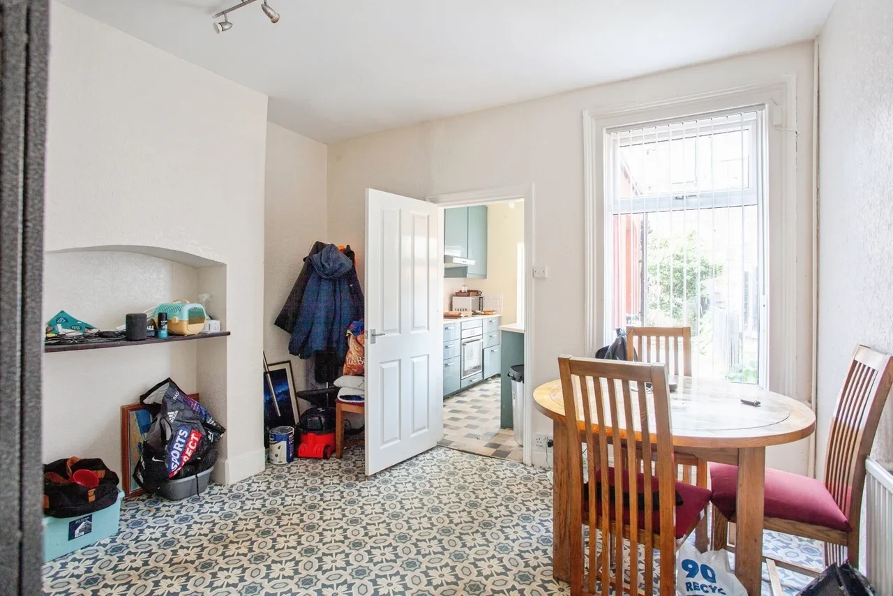 Vickers Road, SHEFFIELD, South Yorkshire, S5, photo 4