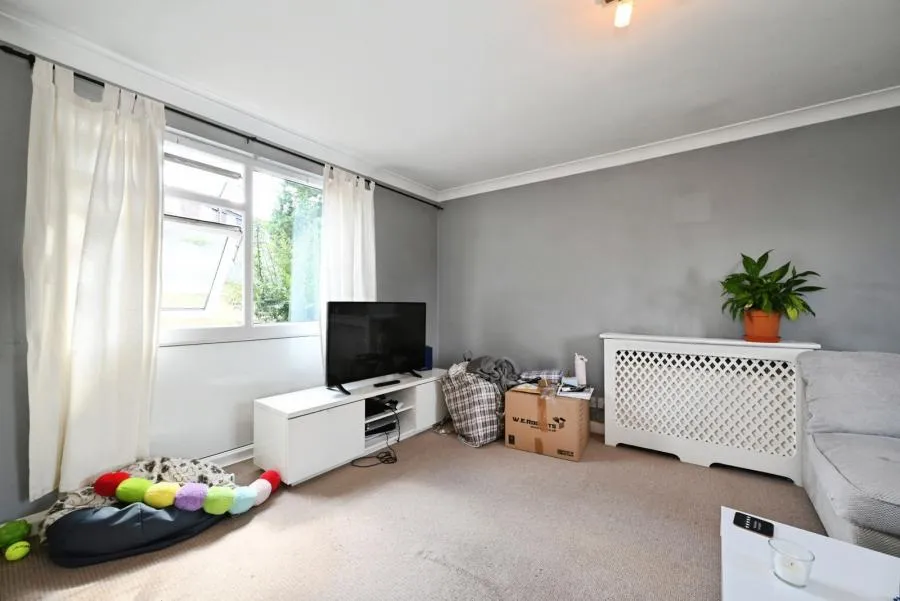 Nutley, Bracknell, RG12, photo 2