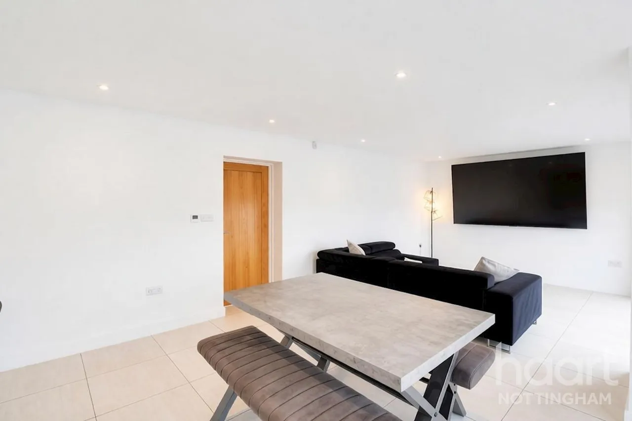 Manor Road, Barton-in-Fabis, NG11, photo 8