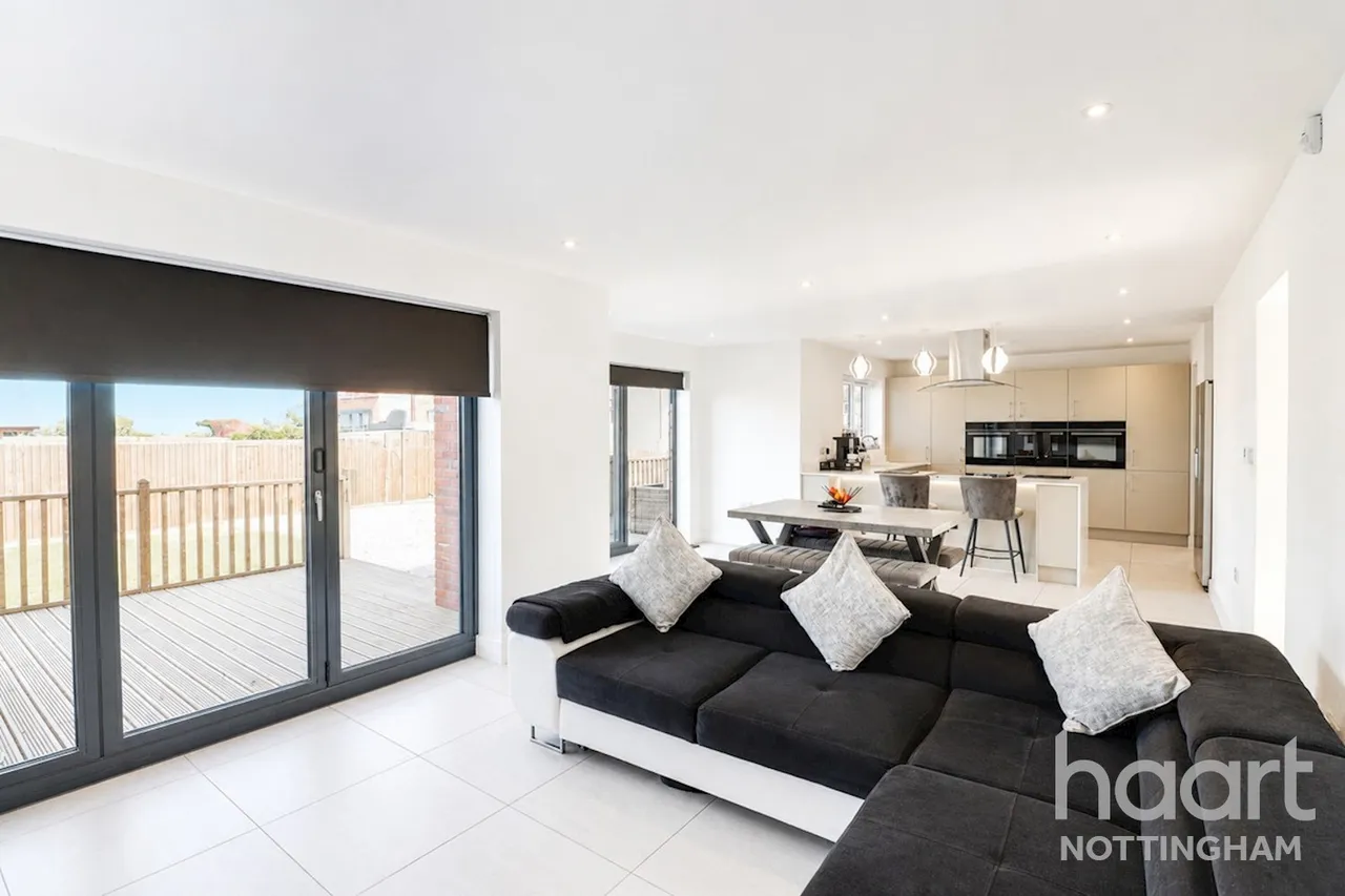 Manor Road, Barton-in-Fabis, NG11, photo 5