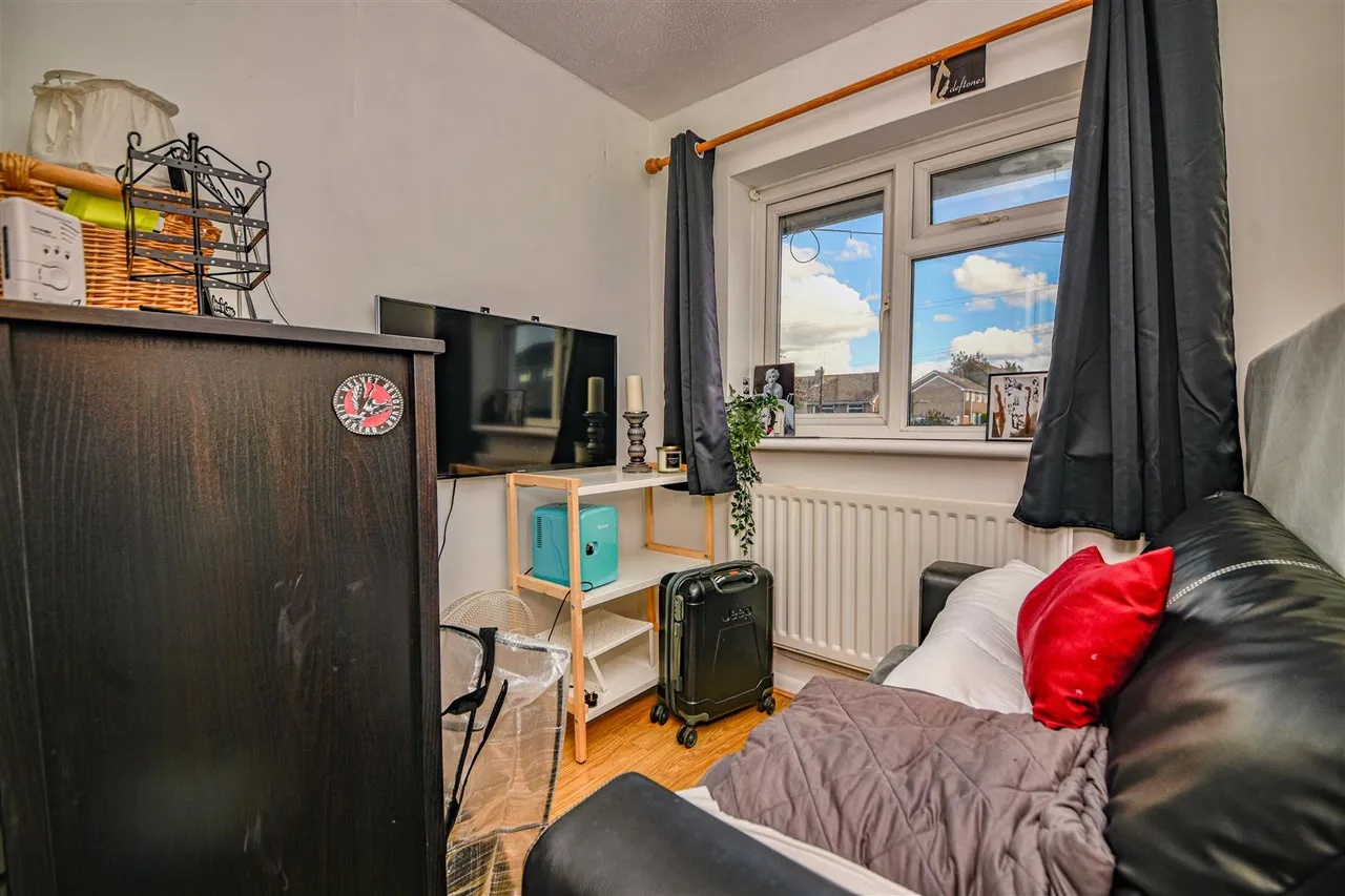 Latham Road, Fair Oak, SO50, photo 9