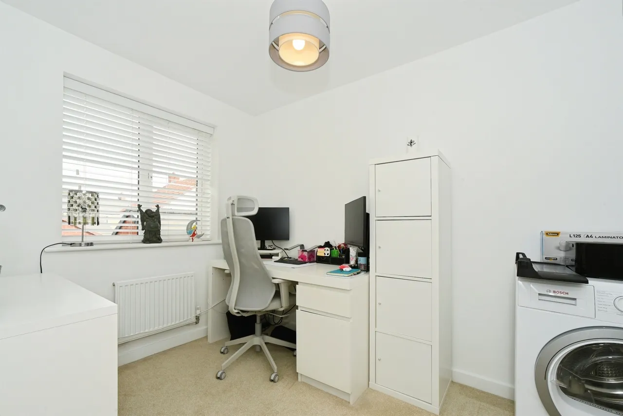 Wrag View, Highworth, SN6, photo 13