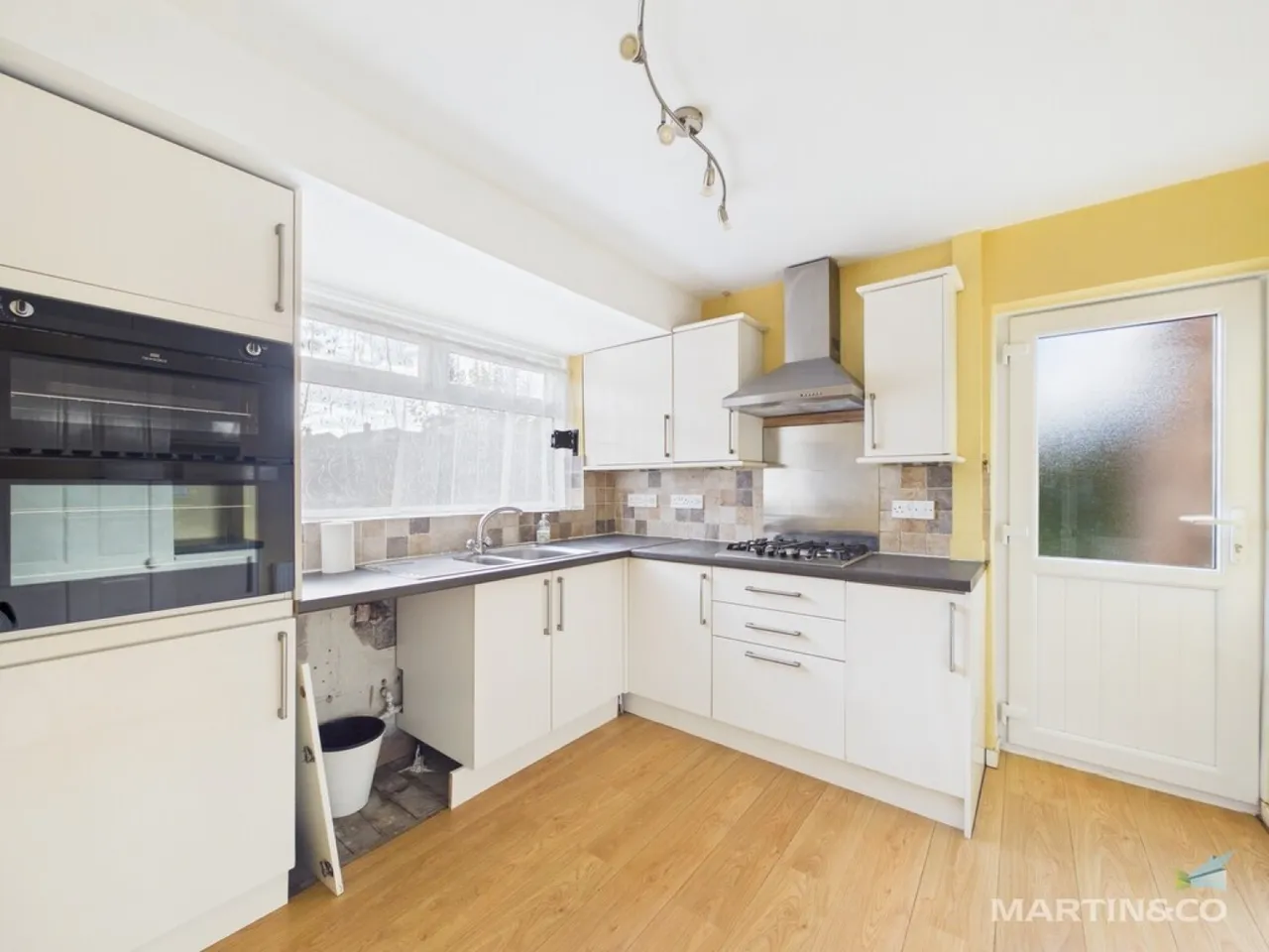 Old Chester Road, Bebington, CH63, photo 2