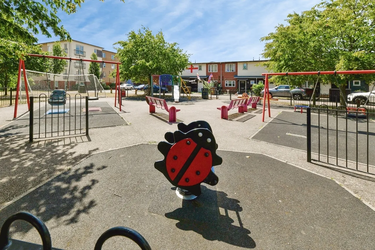 Kilby Road, STEVENAGE, Hertfordshire, SG1, photo 16