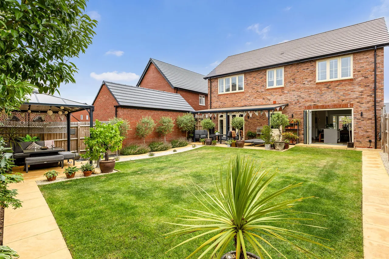Olver Rd, Shackleton Village, CV37, photo 3