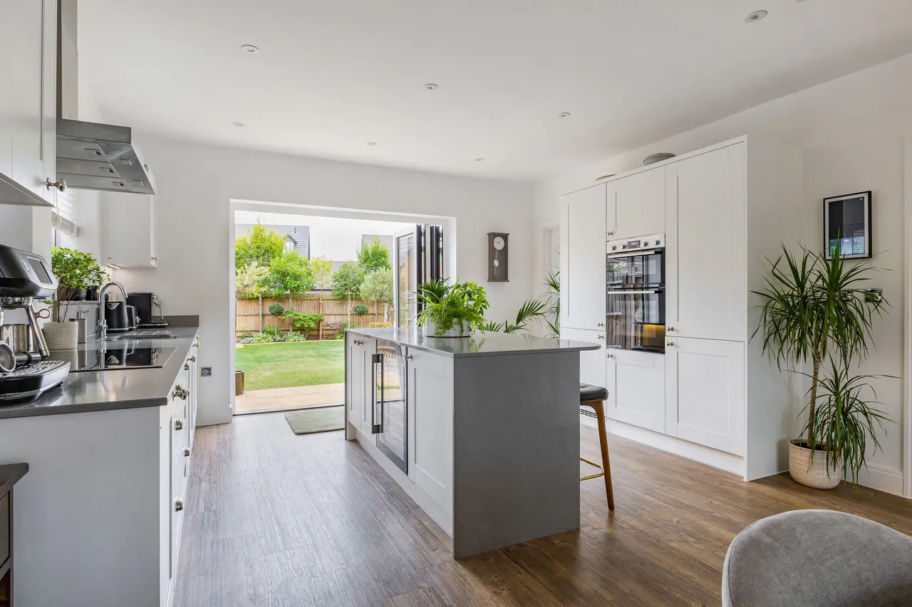 Olver Rd, Shackleton Village, CV37, photo 9