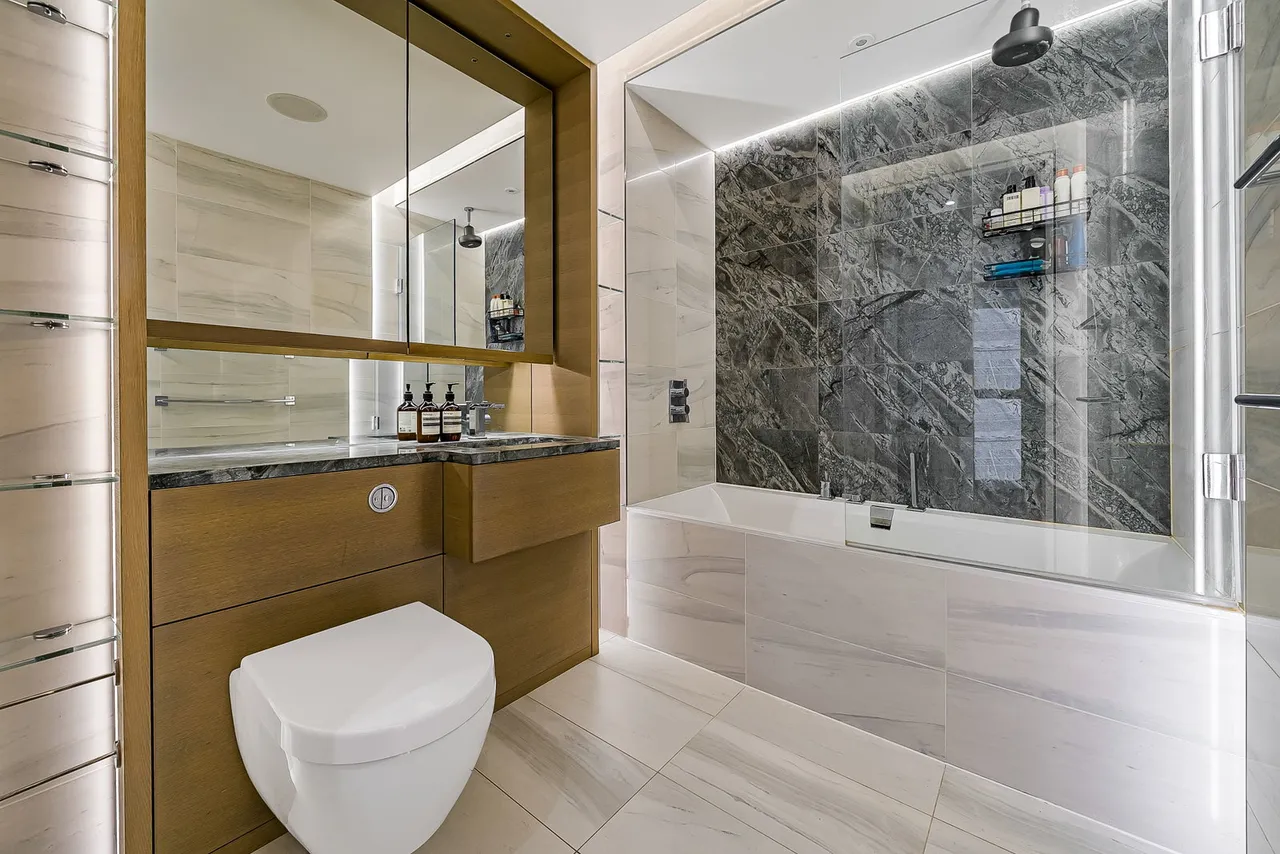 Juniper Drive, SW18, photo 13