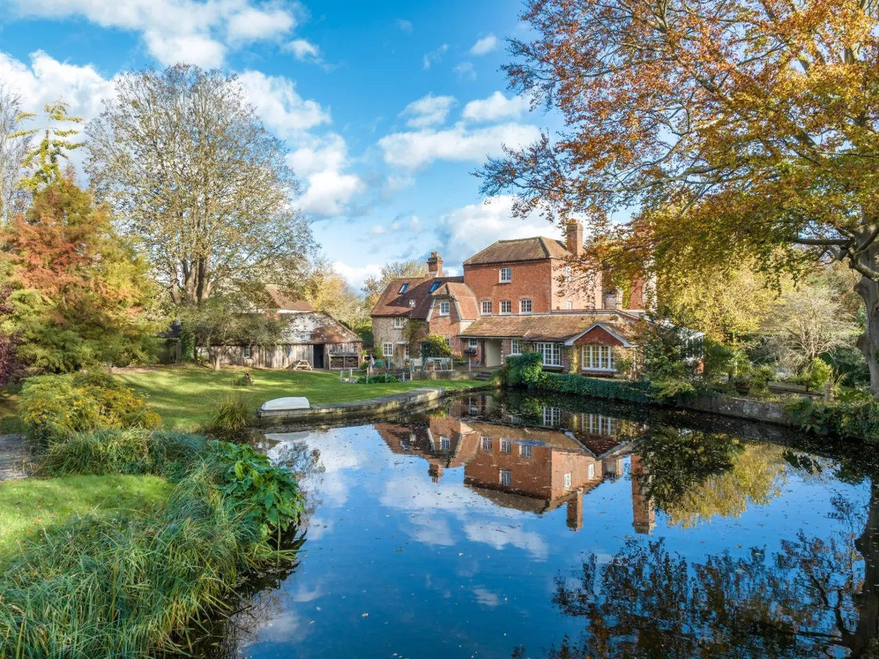 5 bed house for sale, Runcton, Chichester, PO20