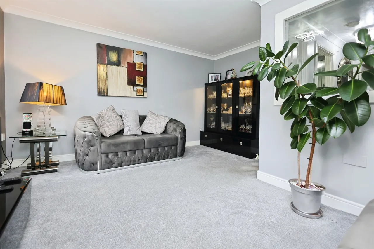 Canterbury Close, Birmingham, B23, photo 17