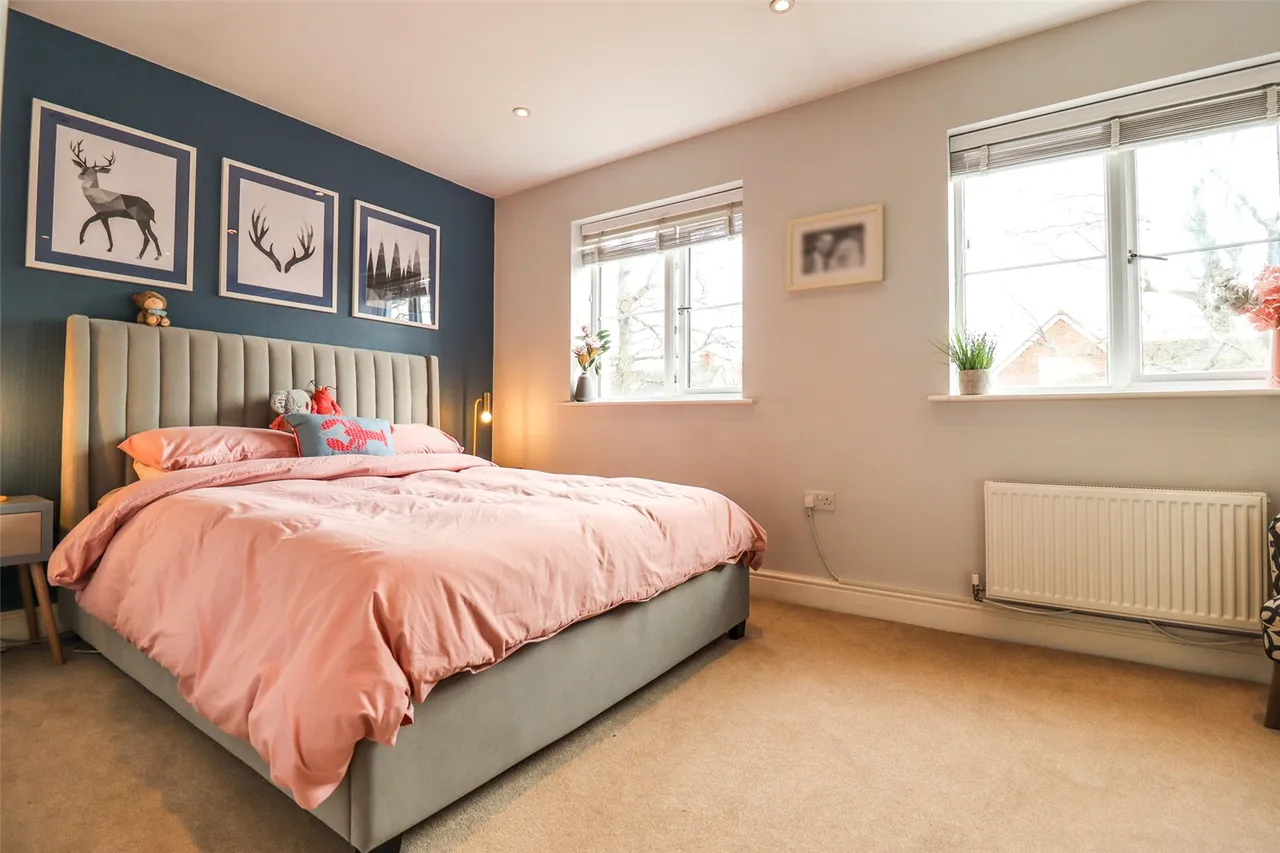 Rana Drive, Church Crookham, Fleet, Hampshire, GU52 8AJ, photo 10