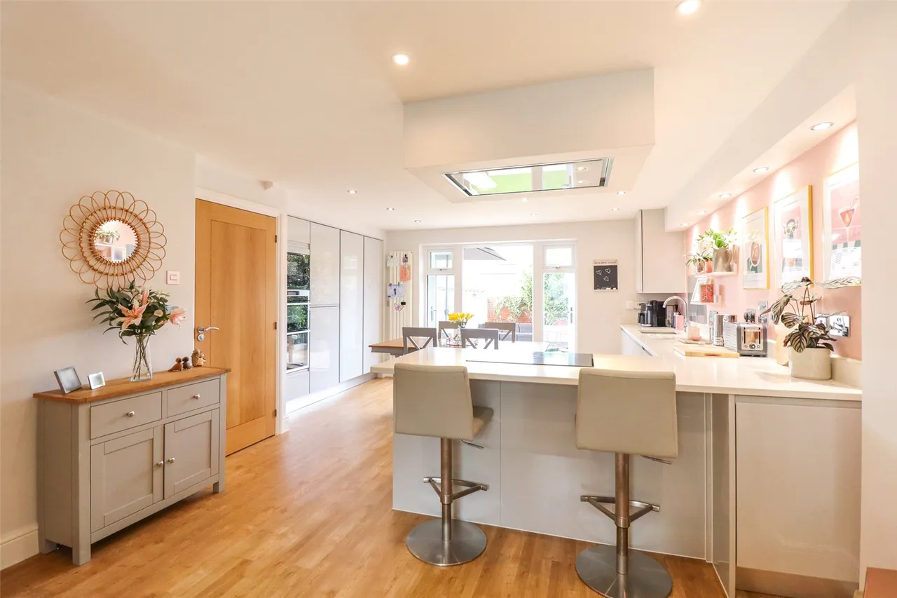 Rana Drive, Church Crookham, Fleet, Hampshire, GU52 8AJ, photo 4