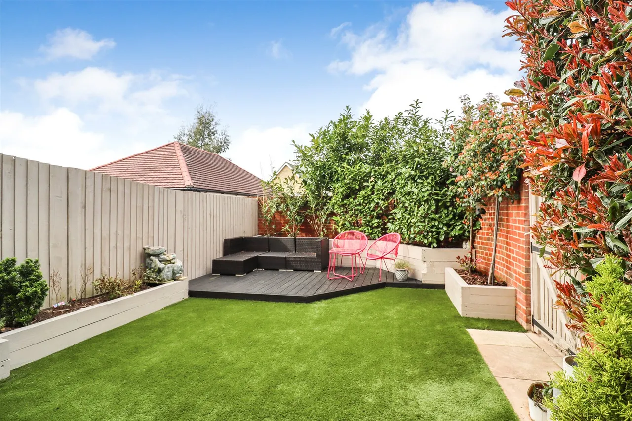 Rana Drive, Church Crookham, Fleet, Hampshire, GU52 8AJ, photo 16