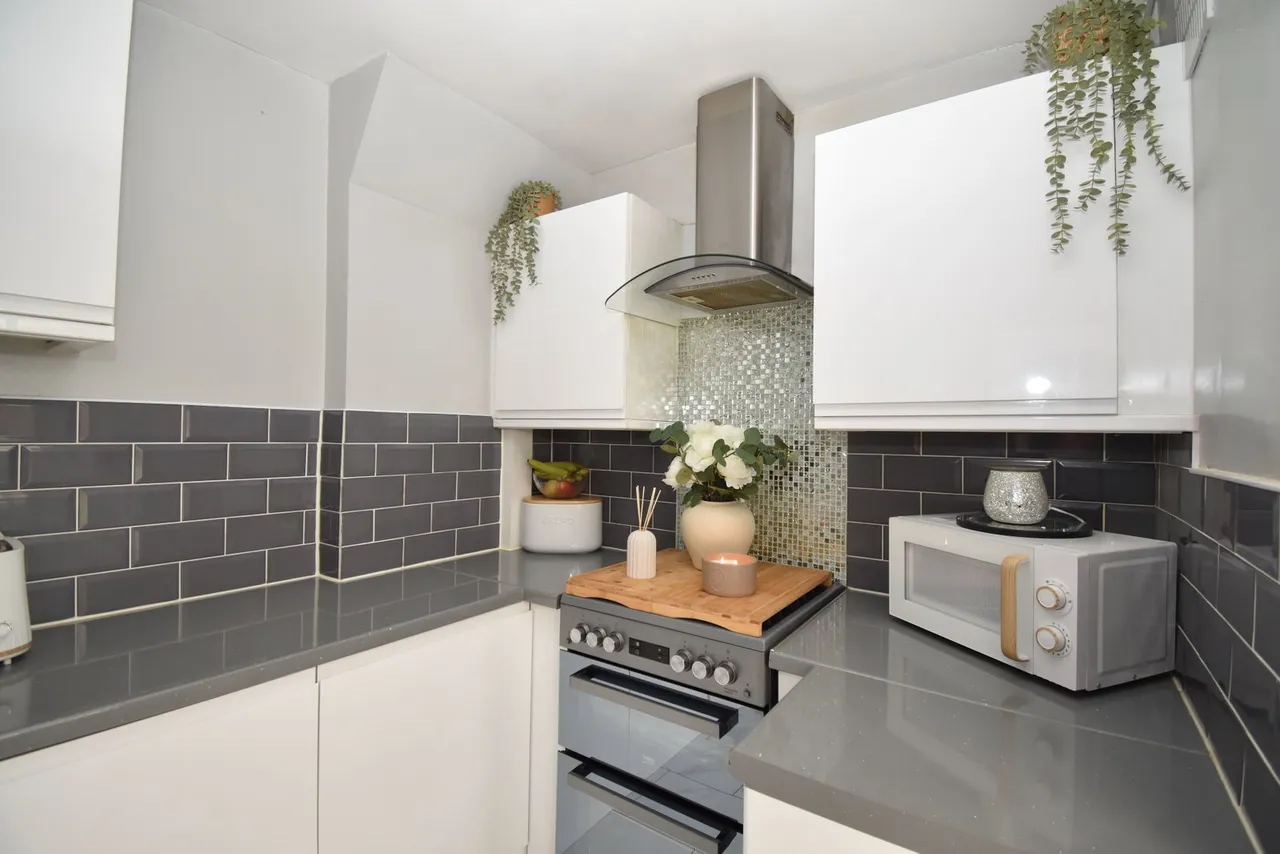 Mayfield Road, Dudley, DY1 4DU, photo 2