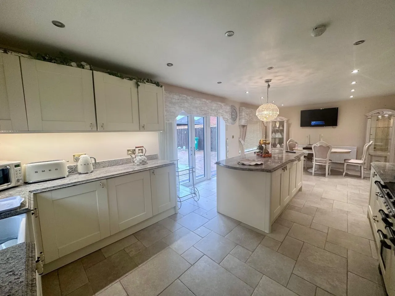 Prestwood Drive, Beechdale, NG8, photo 6