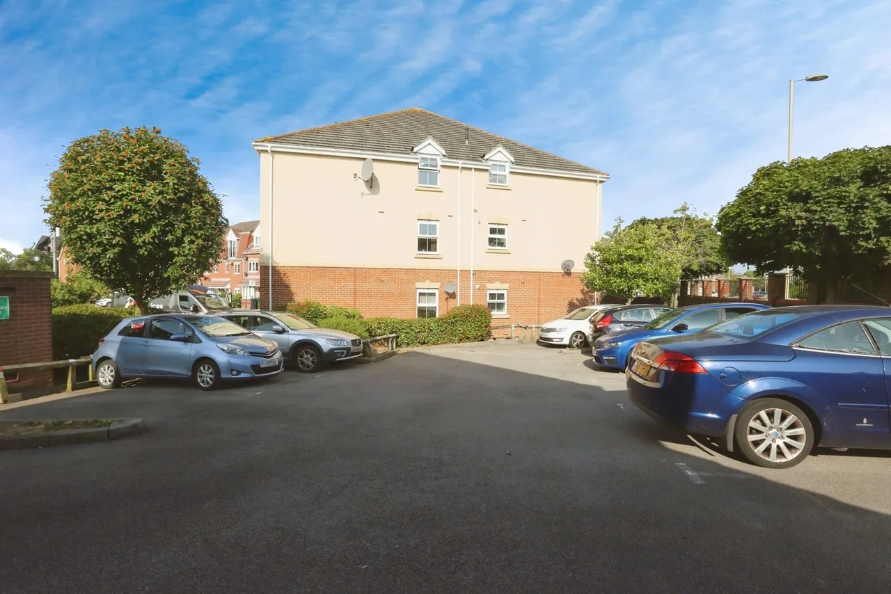 Chadwick Way, Hamble, SO31, photo 15