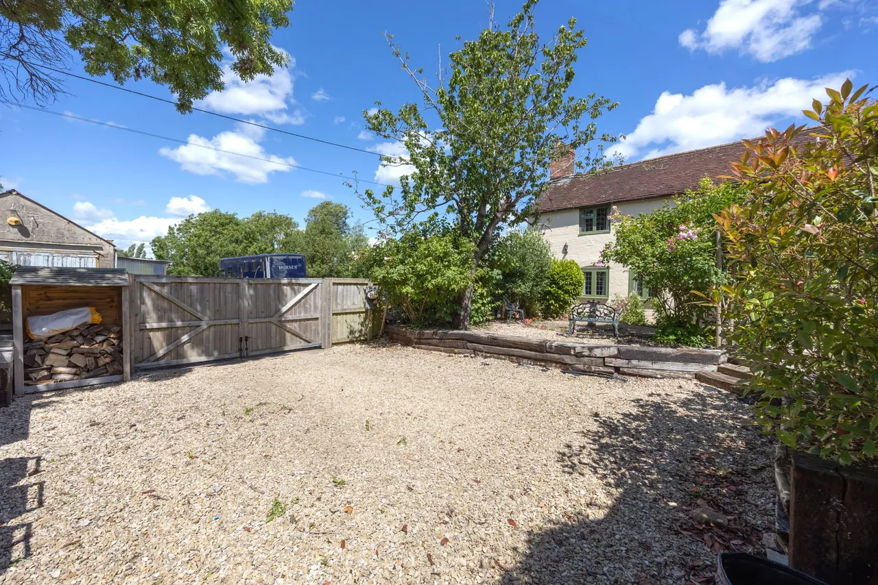 Bratton, BA13, photo 63