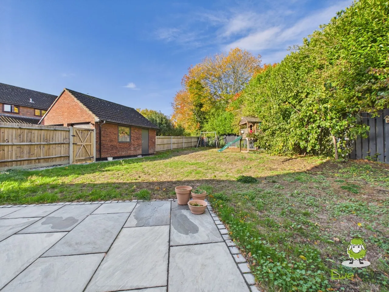 Little Fallow, Lychpit, RG24, photo 27