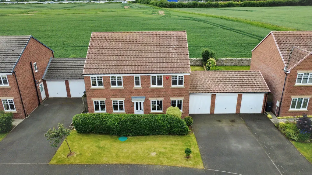 4 bed fine living property for sale, Seahouses NE68 7BB, NE68