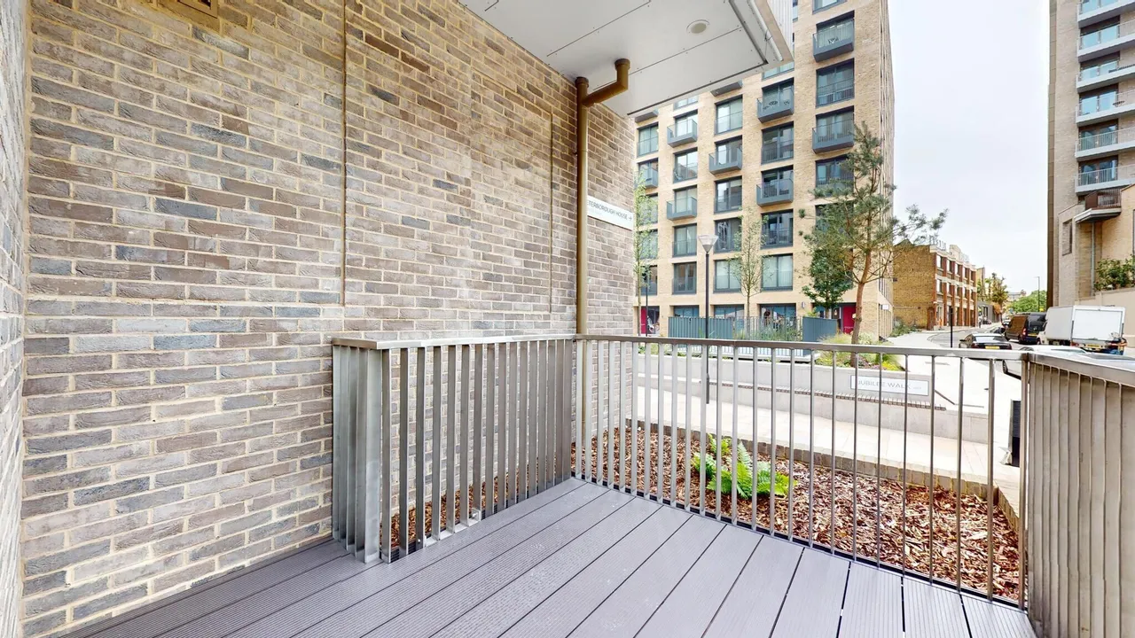 Jubilee Walk, London, WC1X, photo 14