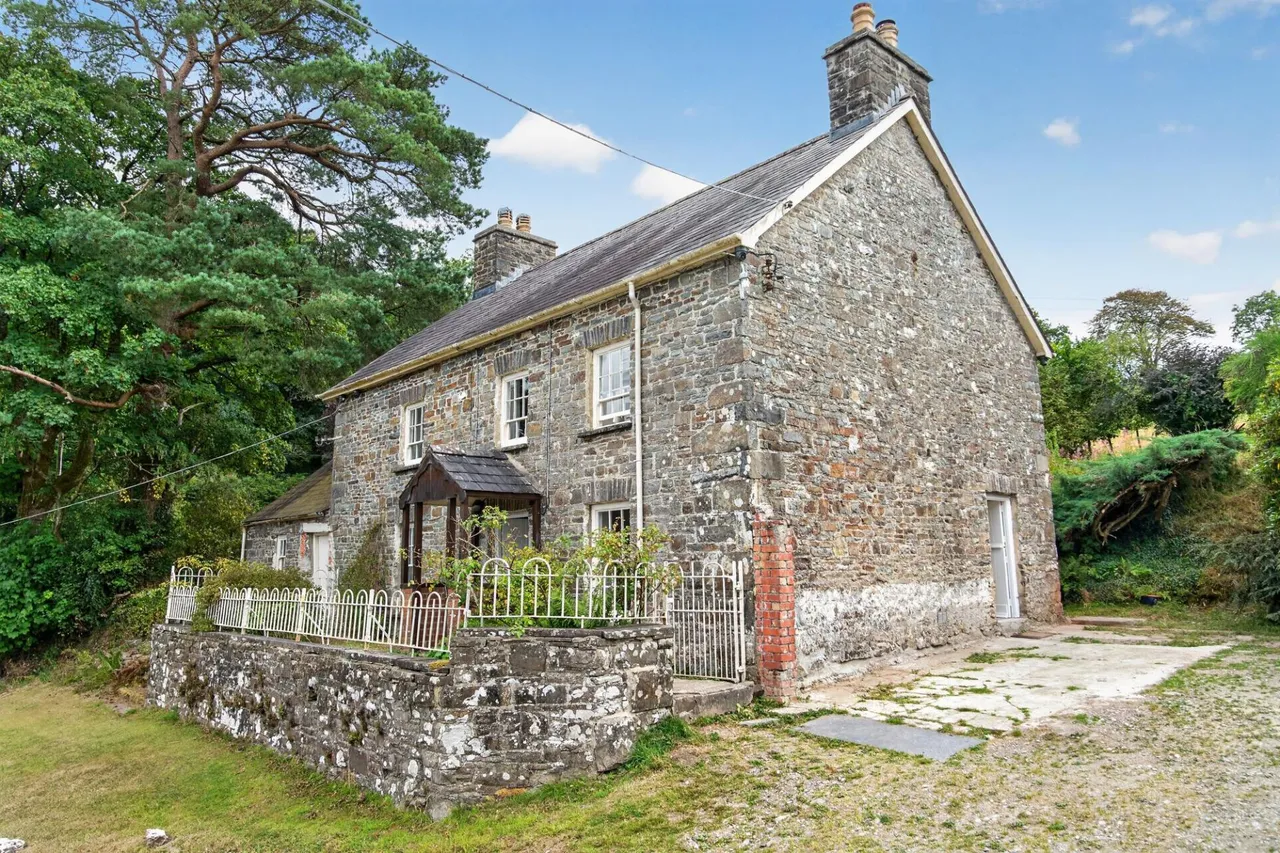 Pantyfen Isaf, Llanfihangel-ar-arth, SA39, photo 54