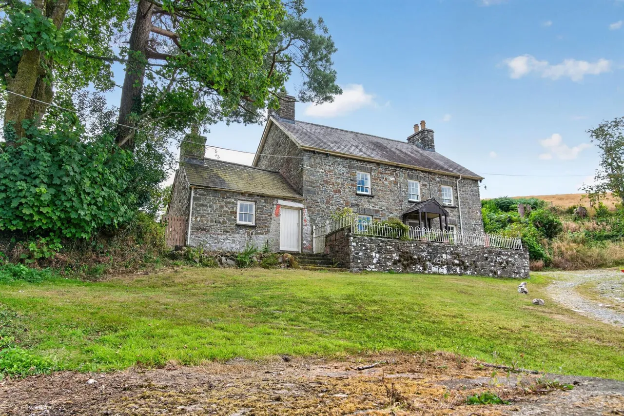 Pantyfen Isaf, Llanfihangel-ar-arth, SA39, photo 53