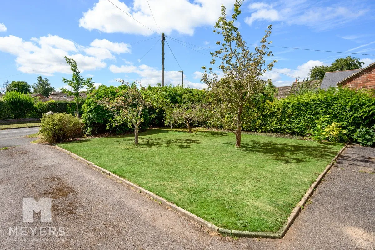 Orchard Close, Ringwood, BH24, photo 14
