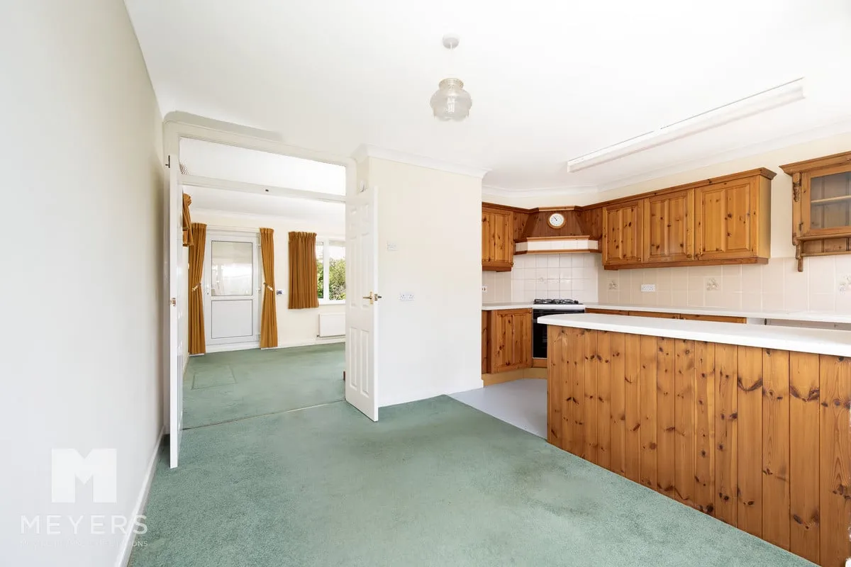 Orchard Close, Ringwood, BH24, photo 18