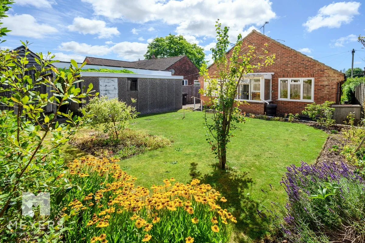 Orchard Close, Ringwood, BH24, photo 2